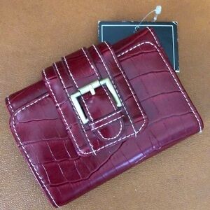 George NWT vegan croc tri-fld wallet